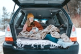 5 tips voor reizen met brillen en contactlenzen